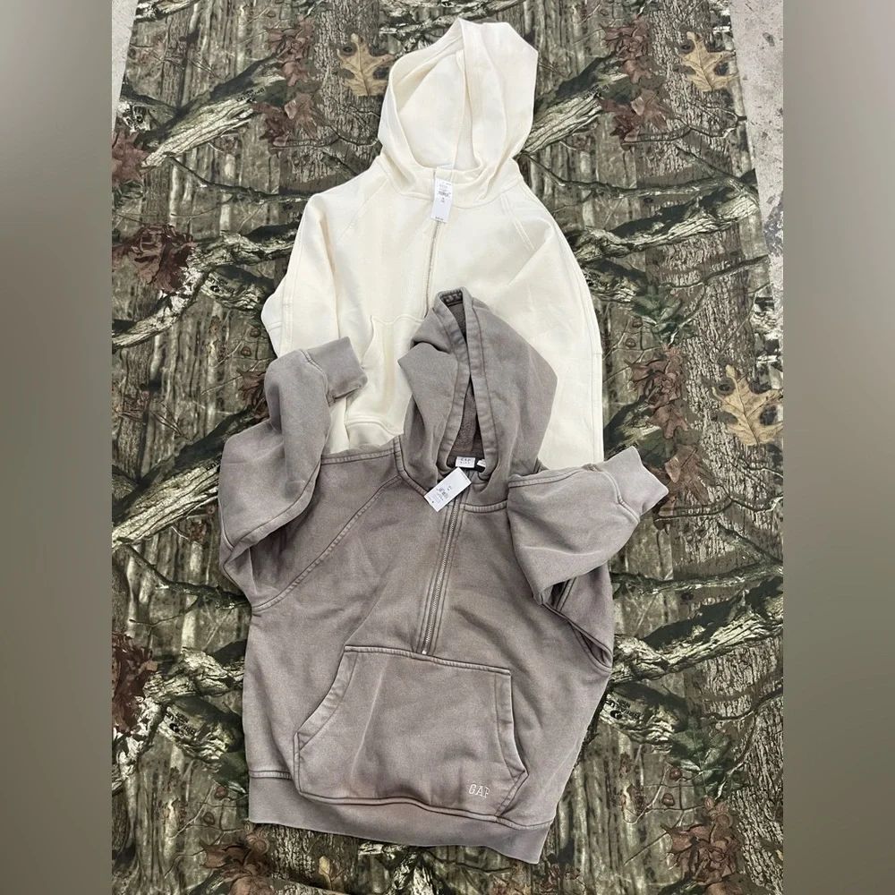 GAP Kids two Hoodie size 12 H68